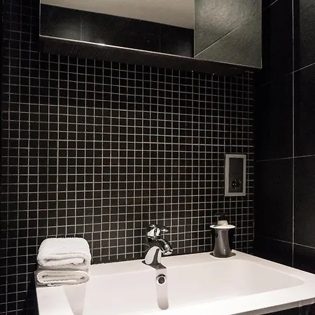 The Queen Luxury - Giorgia *