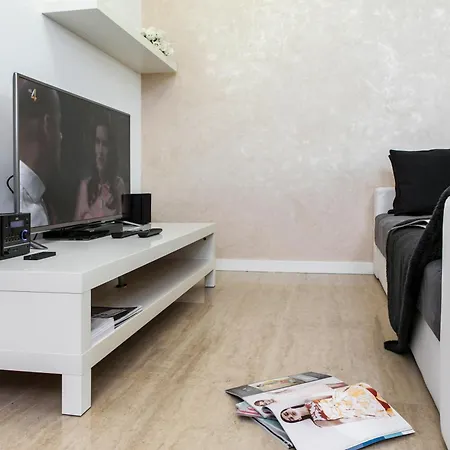 The Queen Luxury - Giorgia * Dudelange