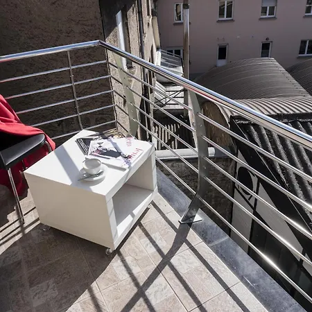 The Queen Luxury - Giorgia Appartement