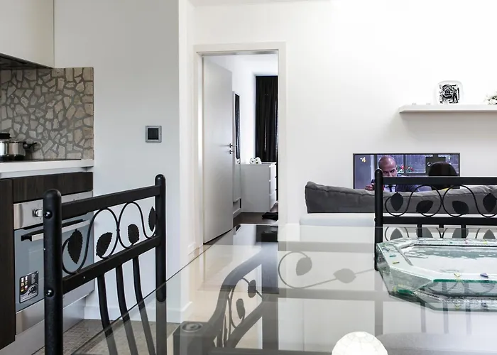 The Queen Luxury - Giorgia *