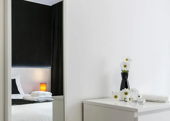 The Queen Luxury - Giorgia Daire *