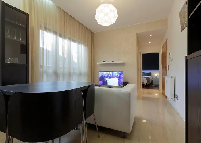 The Queen Luxury - Giorgia Daire