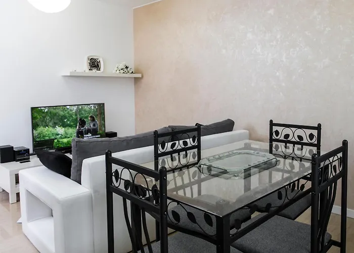 The Queen Luxury - Giorgia *