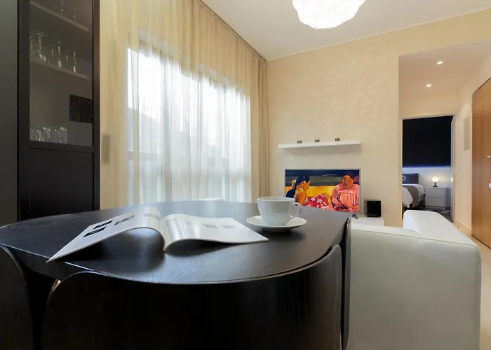 The Queen Luxury - Giorgia アパート デュドランジュ