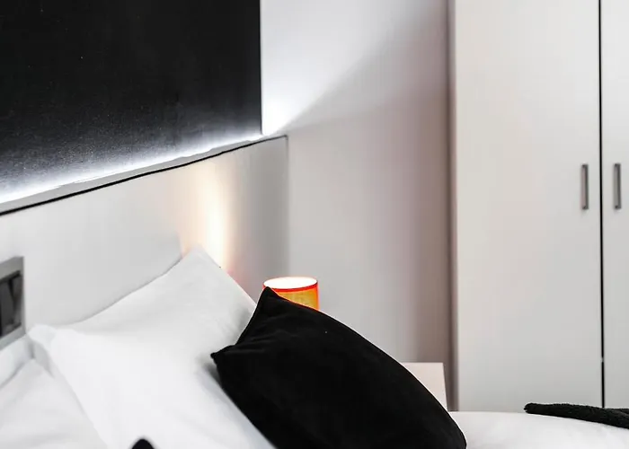 The Queen Luxury - Giorgia * デュドランジュ