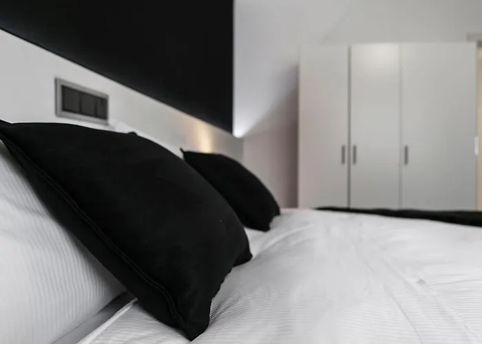 The Queen Luxury - Giorgia *