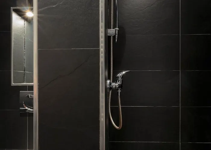 The Queen Luxury - Giorgia