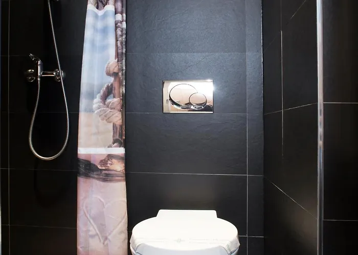 The Queen Luxury - Giorgia *